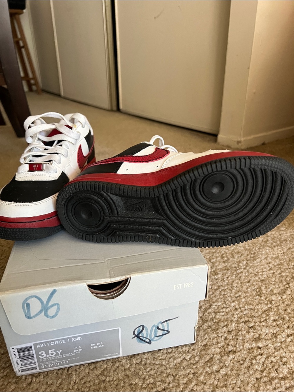 Nike Air Force 1 (GS) White with Black and Red Accents - Picture 3 of 4